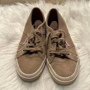 Superga | Tan Sneakers Size 7 (Women)/5.5 (Men)
